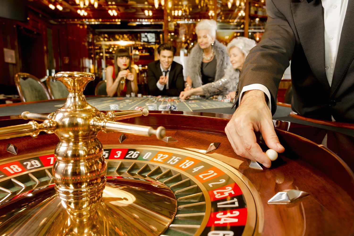 Casino-style entertainment layout shown in the cxsuper game lobby view